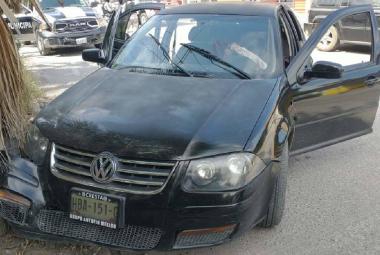 Auto de reporteros
